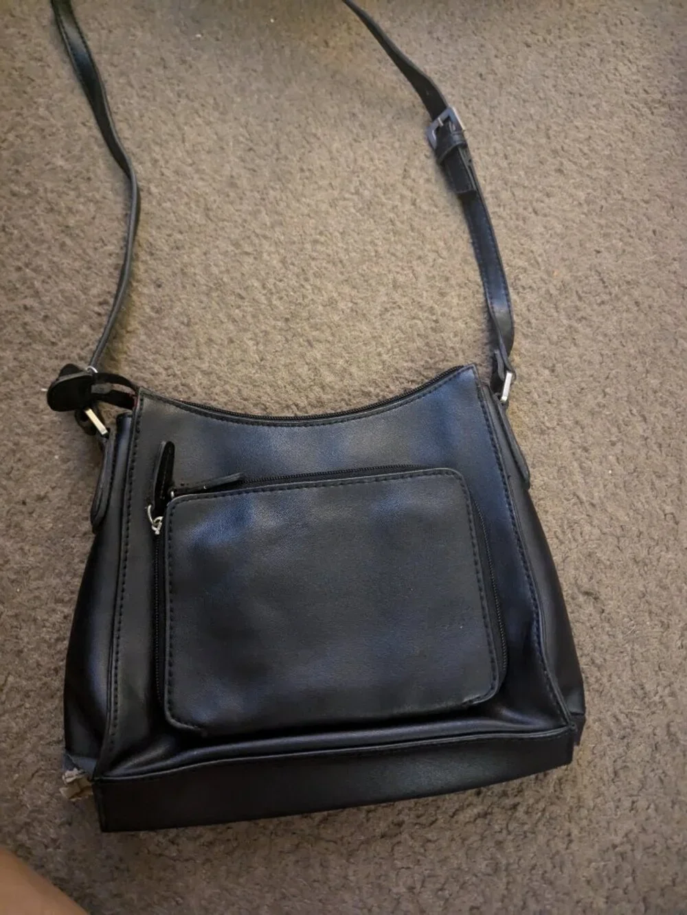 Black cross body bag Liz Claiborne